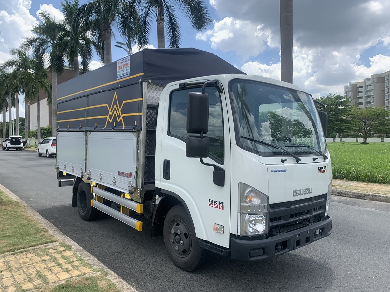 Isuzu 1t9 bửng nhôm cao cấp