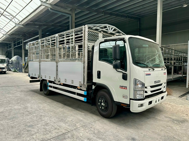 Kết cấu thùng isuzu npr400 mui bạt bửng nhôm