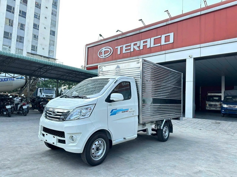 Xe tải 990kg thùng kín